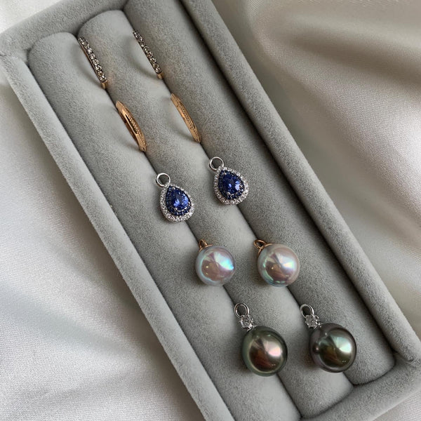 INFINITY ・18K WHITE GOLD SAPPHIRE/ PEARL & DIAMOND EARRINGS