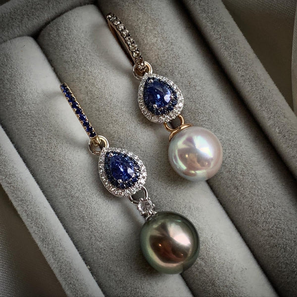 INFINITY ・18K WHITE GOLD SAPPHIRE/ PEARL & DIAMOND EARRINGS
