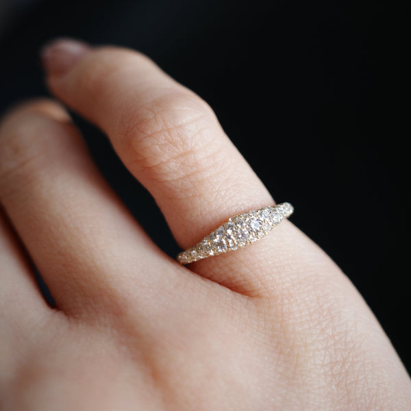 Belley Pinky Ring | Diamond