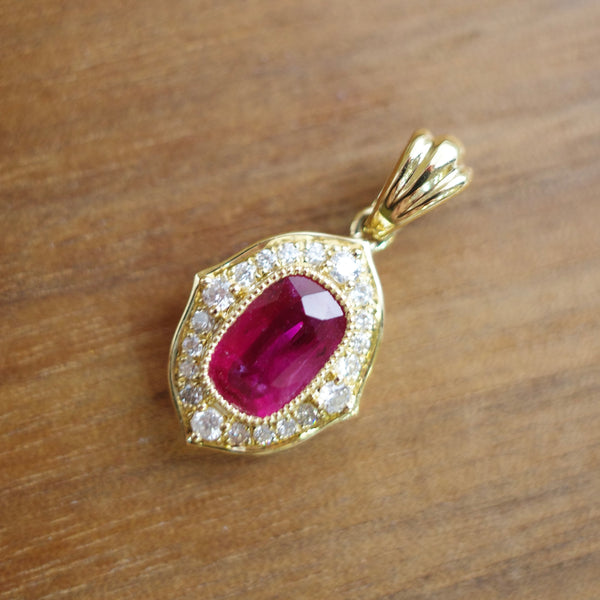 Vintage Halo Pendant・Ruby & Diamond