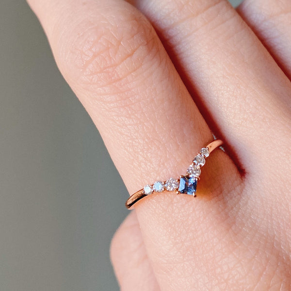 CONTEMPORARY SOUL・18K ROSE GOLD NAVY SPINEL & DIAMOND SET RING (4688693461091)