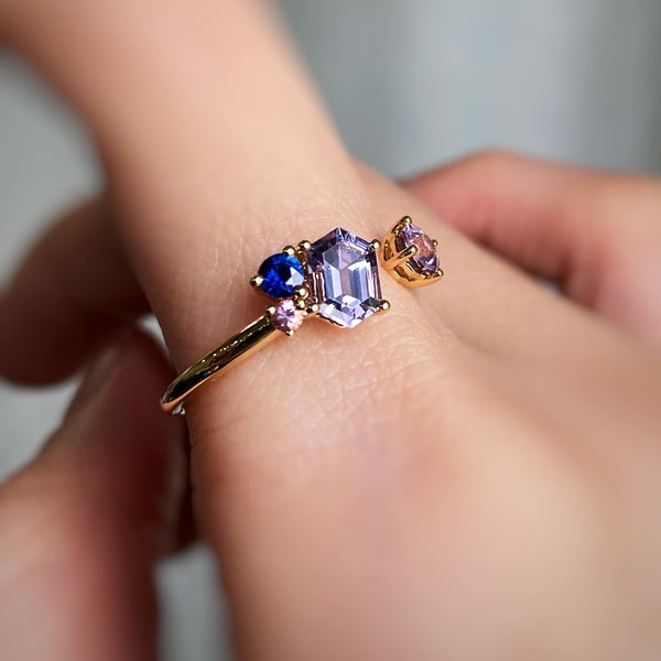 VINTAGE BUBBLE・18K CHAMPAGNE GOLD PURPLISH BLUE SPINEL/ BLUE SAPPHIRE RING