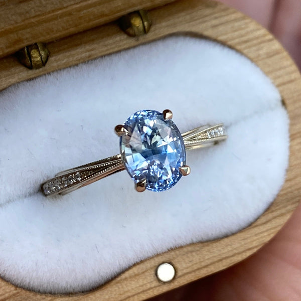BESPOKE JEWELLERY・18K BEIGE GOLD PARTI SAPPHIRE & DIAMOND RING